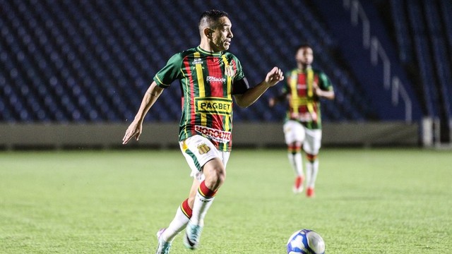 Pimentinha em jogo do Sampaio contra o ABC