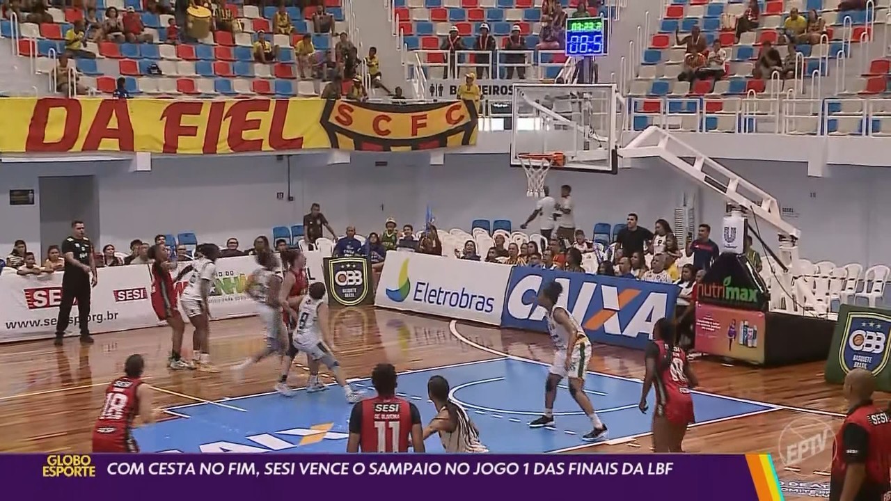 Cesta a cinco segundos do fim define jogo 1 da final da LBF; veja vídeo ...