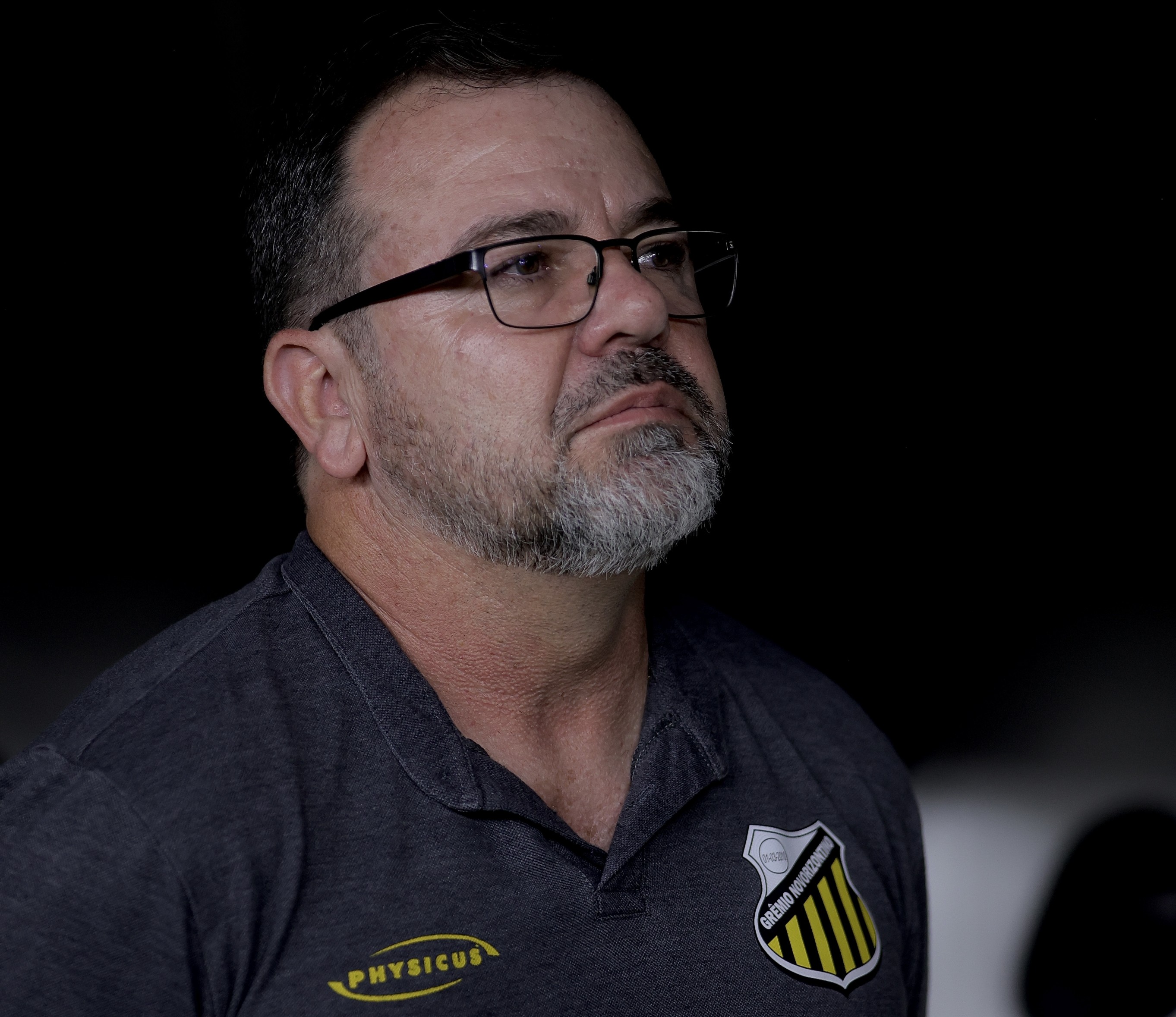 Enderson detona arbitragem de Ceará x Novorizontino e questiona escolha: "Um fraco"
