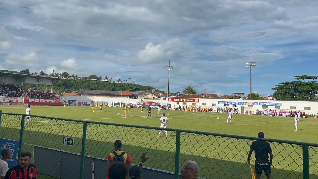 Vitória perde Pablo por expulsão e empata com Porto no Baiano 2026