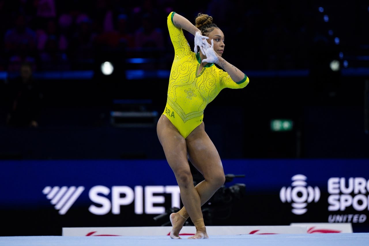 Lorrane Oliveira volta a uma final individual no Mundial depois de 11 anos: "Nunca deixei de lutar"