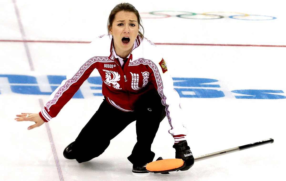 Musa do curling e inspiração do Molejo, russa fica fora dos Jogos de
