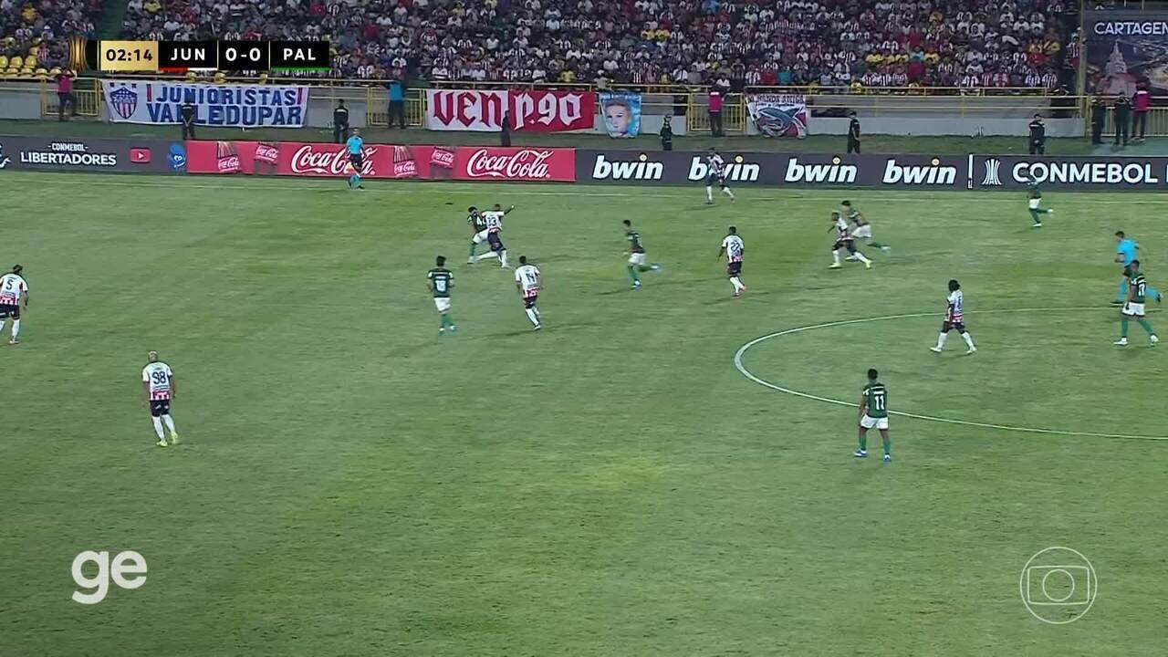 Palmeiras Enfrenta Desafios na Colômbia e Empata em Jogo Equilibrado: Análise de Gómez