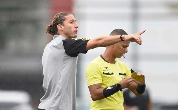 Flamengo de Filipe Luís garante vaga antecipada no Brasileirão Sub-20