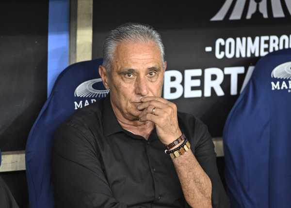 Tite analisa reações à derrota do Flamengo para o Peñarol: Reflexo humano