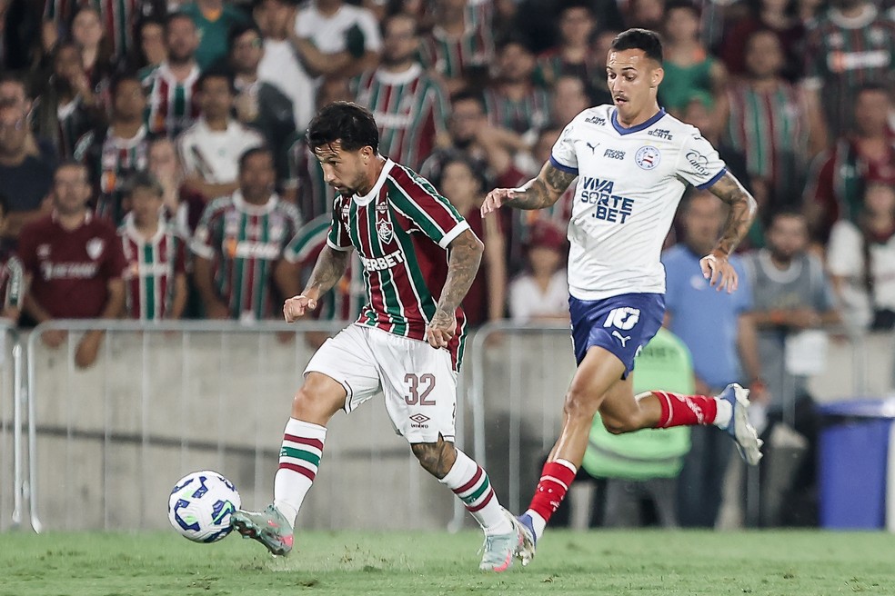 Bahia e Fluminense são respectivamente quinto e sexto colocados da Série A — Foto: Lucas Merçon