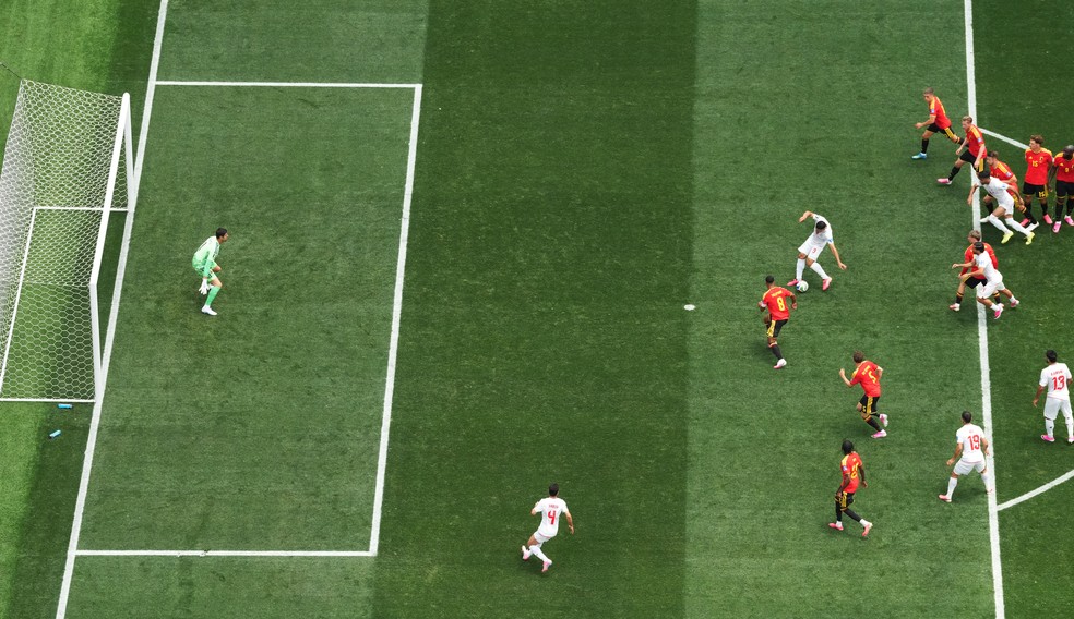 Taremi, em impedimento, faz o gol em jogada ensaiada do Irã — Foto: REUTERS/Daniel Cole