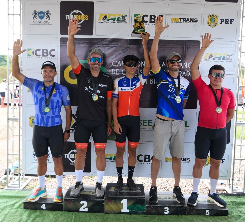 Pódio Elite Masculino após a seletiva do Acre