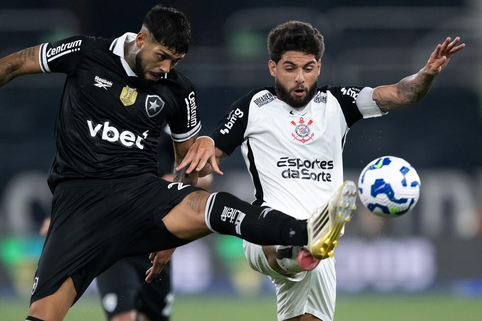 Corinthians segura o Botafogo fora de casa e arranca empate em noite de teste para os reservas!