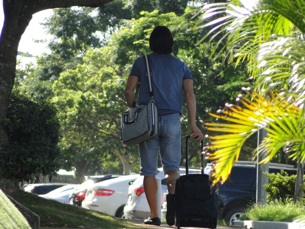 Farías na reapresentação do Cruzeiro — Foto: Tarcísio Badaró