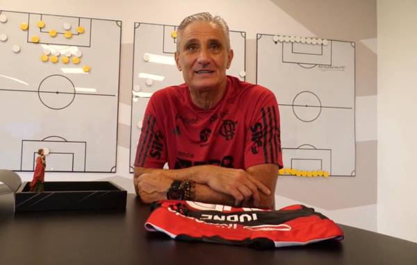 Spinto dalla fede: secondo la tradizione di famiglia, Tite ha vinto il rosario rossonero prima del suo debutto con il Flamengo |  Fenicottero