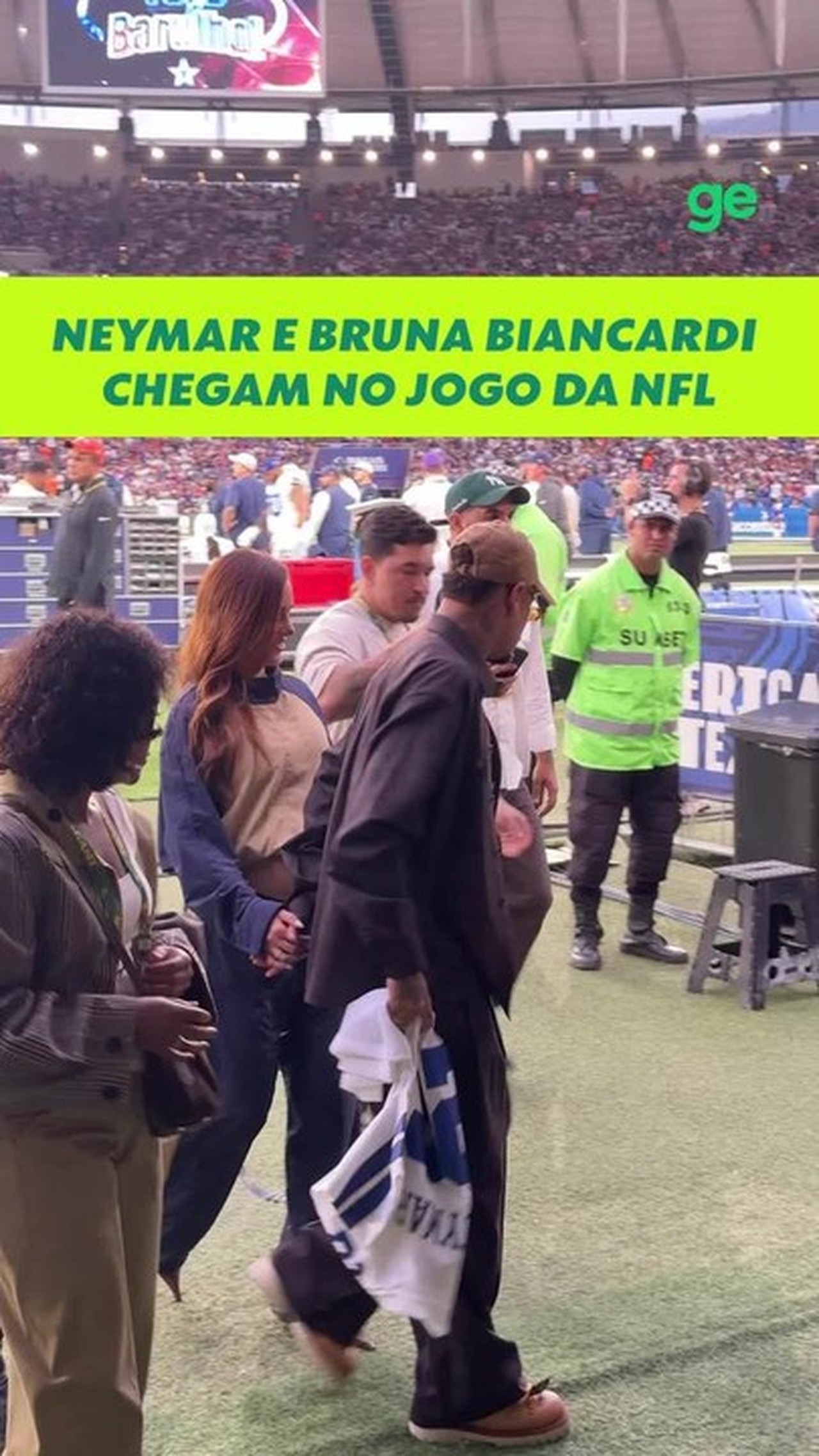 Neymar revela torcida para o Flamengo durante jogo da NFL: "No Rio, sou Mengão"