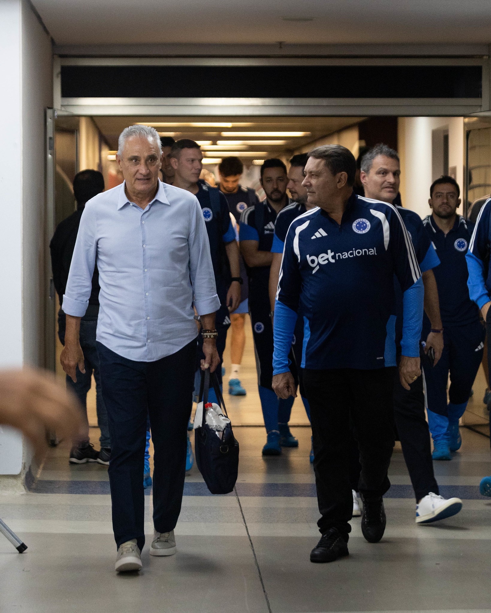 Tite Enfrenta Desafio Crucial no Brasileiro: Finais em Jogo pela Permanência do Cruzeiro