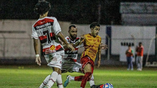 Com gol no último lance do jogo, Ferroviário empata com o Princesa do  Solimões na Série D - Jogada - Diário do Nordeste