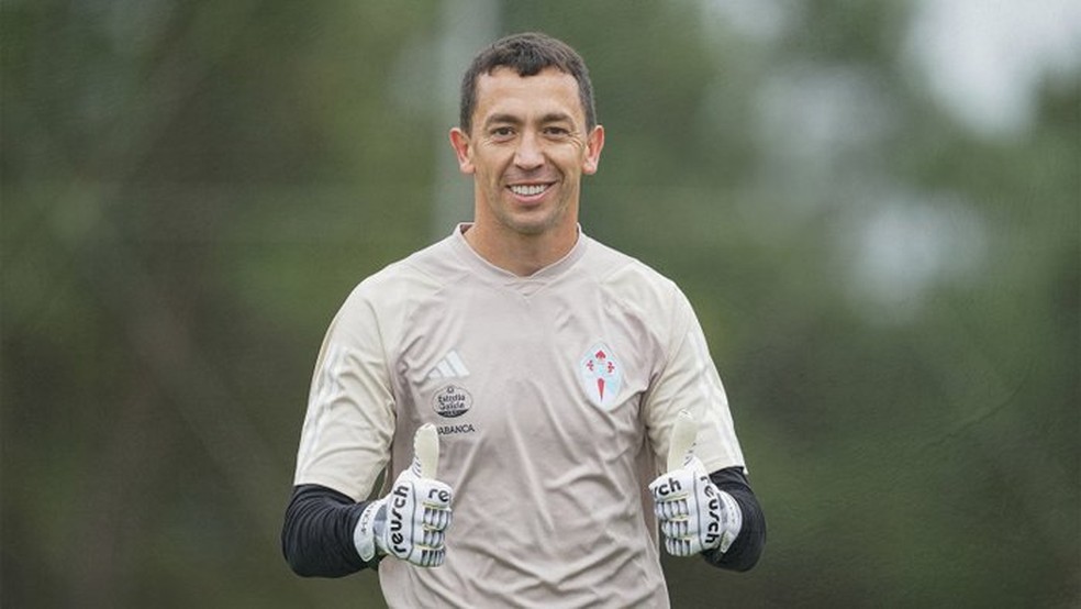 Grêmio se aproxima da contratação de Agustín Marchesín — Foto: Celta de Vigo/Divulgação