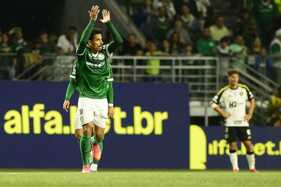 FIM DE JOGO! Palmeiras luta, joga bem e vence o Atlético-MG
