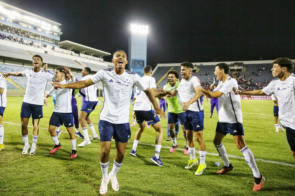 O Cruzeiro passou pelo Flamengo na semi da Copinha — Foto: Alexandre Battibugli/Ag.Paulistão