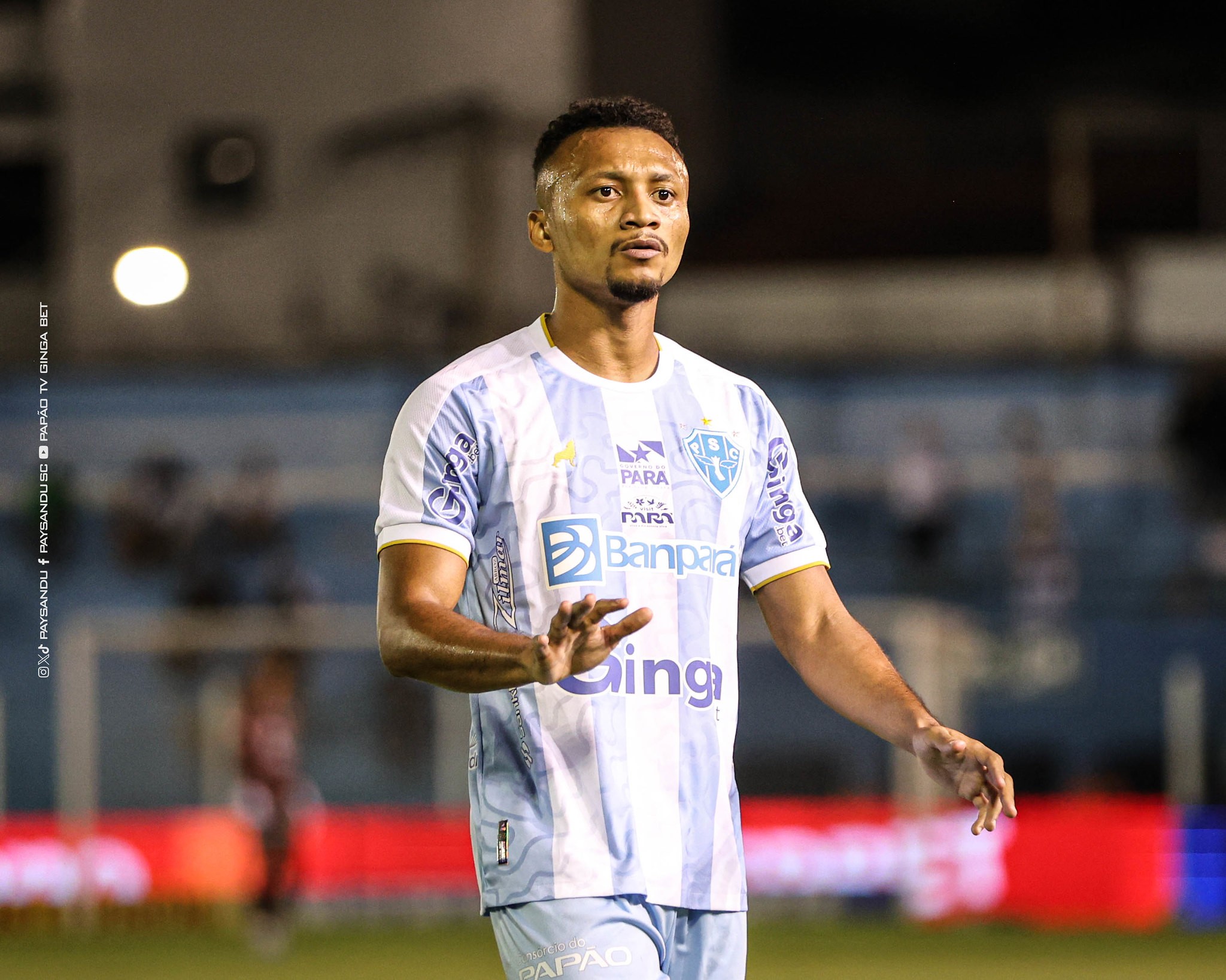CRB anuncia lateral-esquerdo Reverson, ex-Paysandu