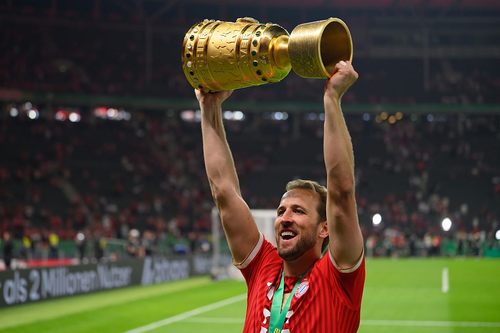 Harry Kane supera Haaland, Mbappé e Igor Thiago e vence Chuteira de Ouro 2025/26; veja