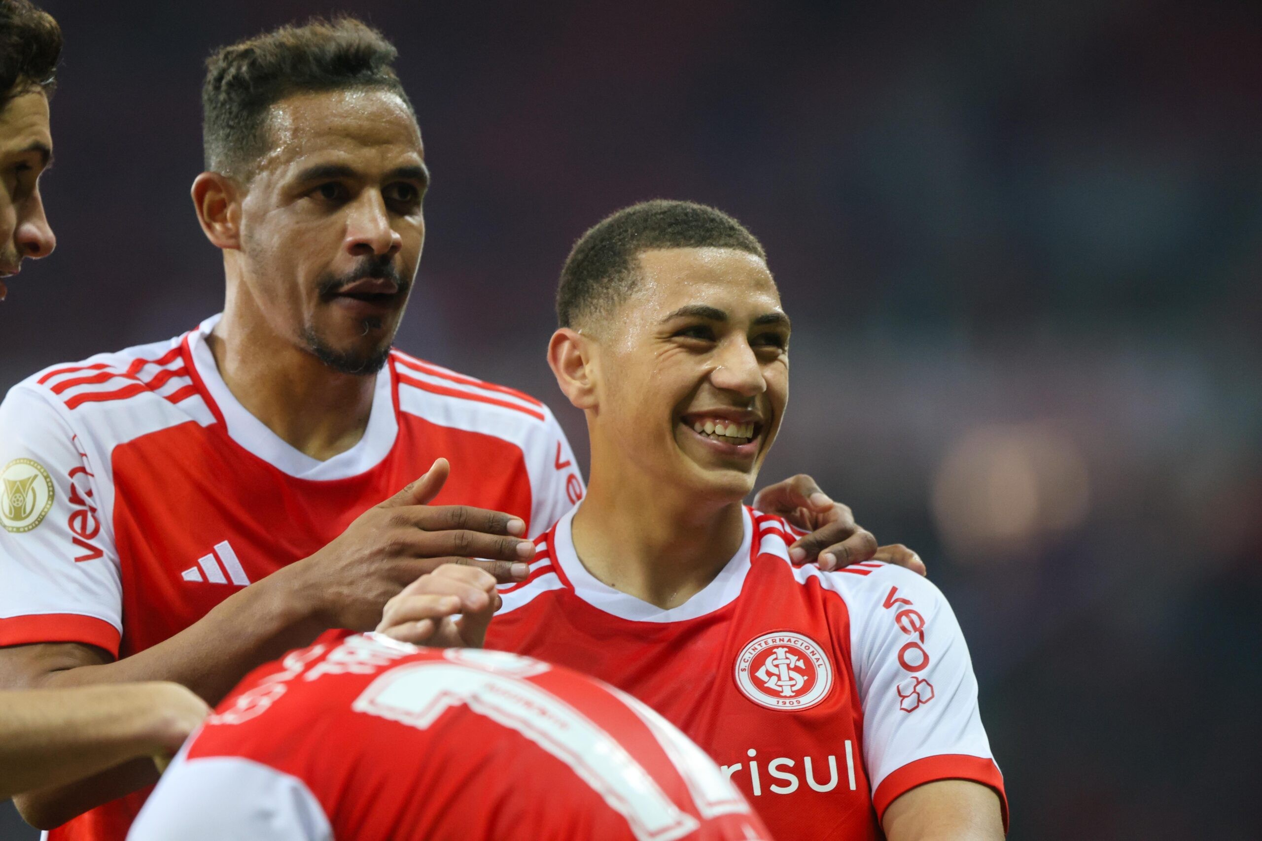 Inter libera 10 jogadores em 50 dias 