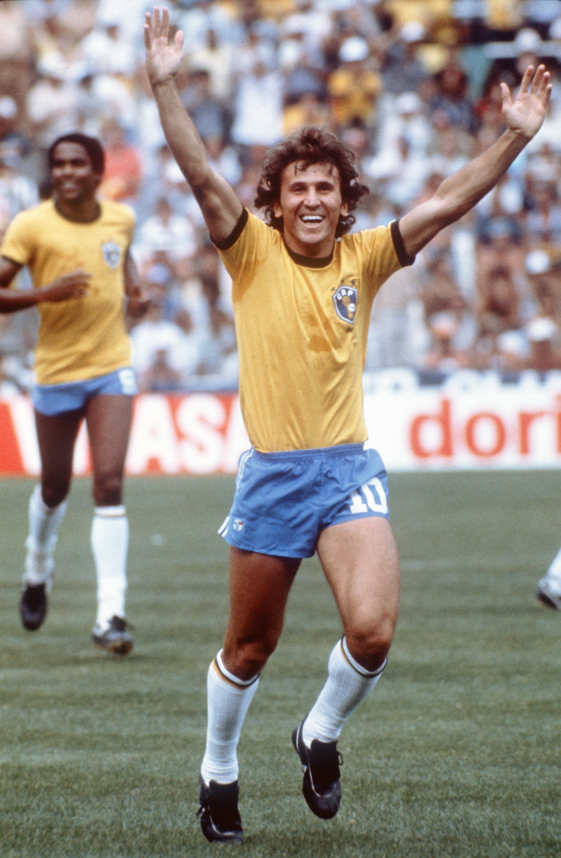 Jornal cita Zico em lista dos maiores jogadores que nunca conquistaram uma Copa do Mundo