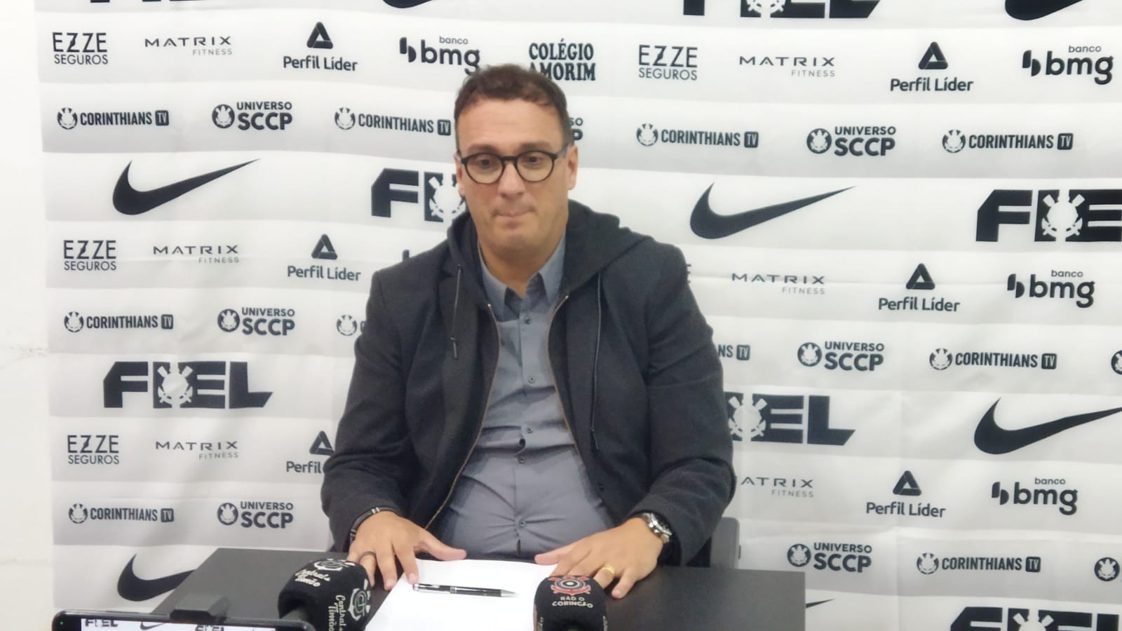 Corinthians realiza a demissão de Alex Brasil, executivo das categorias de base