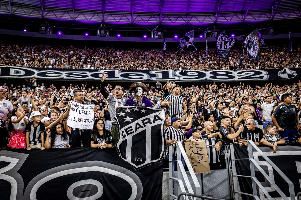 Cear: segundo maior pblico de 2024 e ticket mdio a menos de R$ 20 na temporada  Foto: Gabriel Silva/CearaSC.com