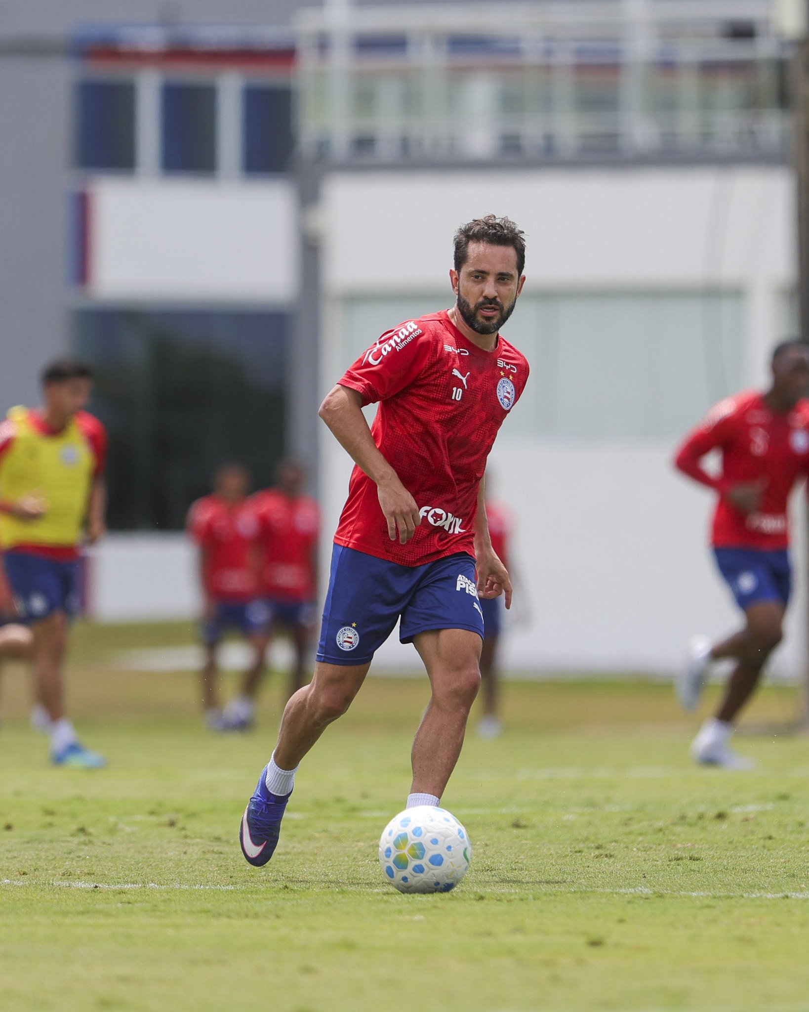 Bahia inicia preparação para jogo contra o Athletico-PR