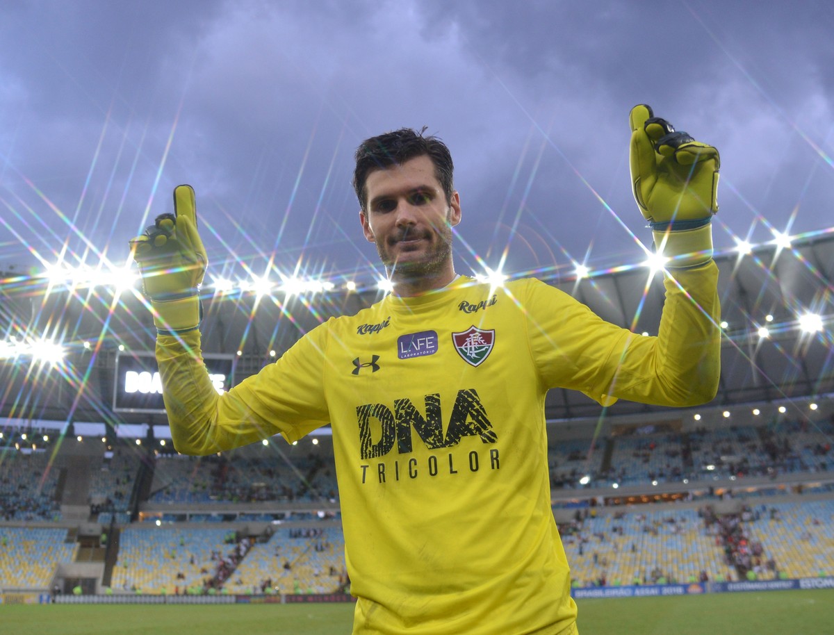 Confira a situação dos jogadores cujos vínculos com o Fluminense terminavam no fim de 2018