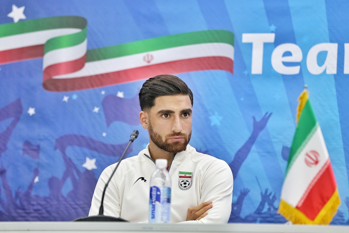 Jogador iraniano reclama de perguntas sobre protestos: Estamos