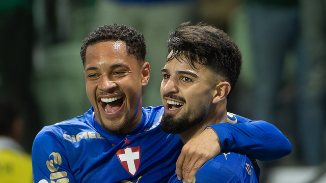 Palmeiras x Santos Flaco López e Vitor Roque