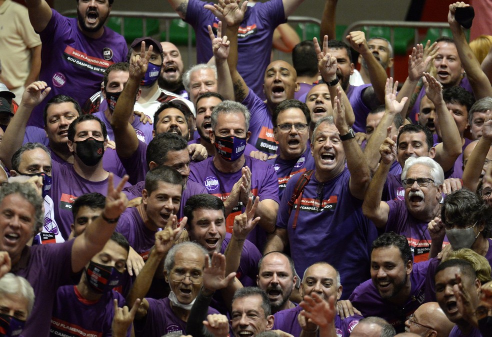 Chapa Roxa, de Rodolfo Landim, nas eleições do Flamengo em 2021 — Foto: André Durão / ge