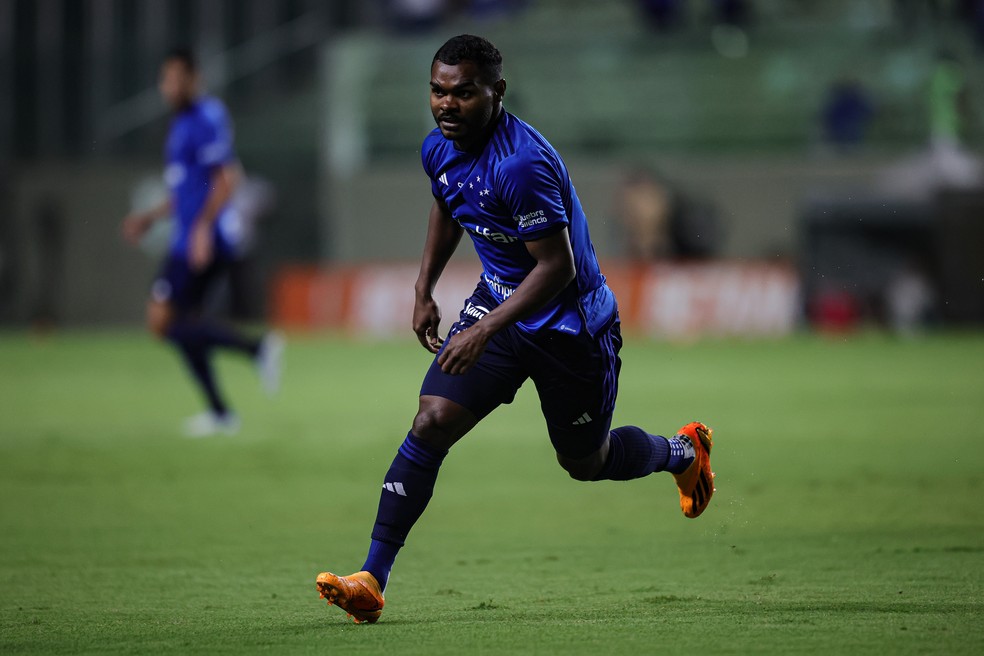 Nikão Cruzeiro — Foto: Gilson Junio/AGIF