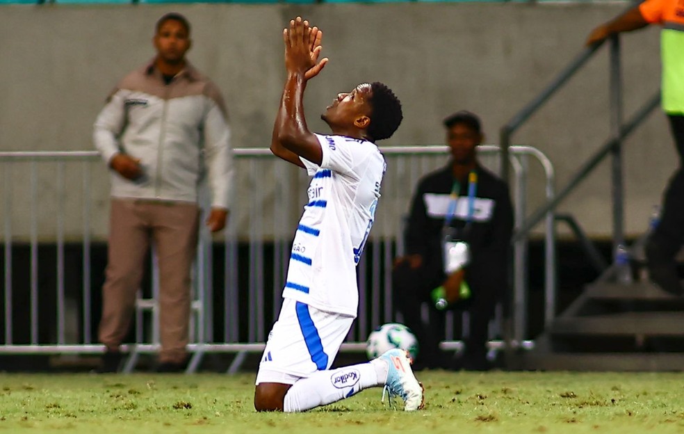 Sinisterra Cruzeiro — Foto: Mauricio Simões/Cruzeiro