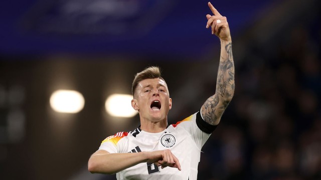 Kroos em França x Alemanha