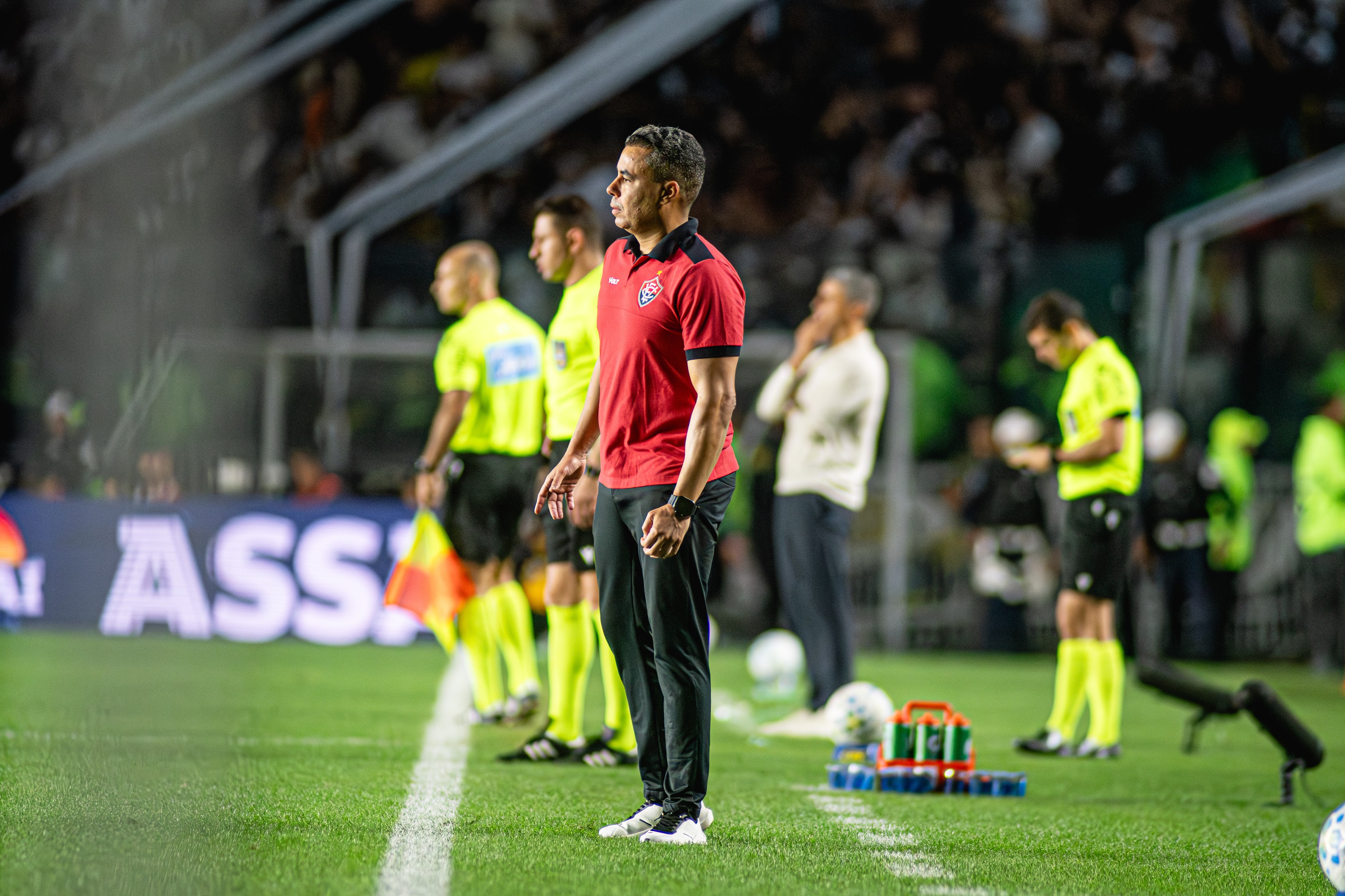 Jair Ventura revela cobrança no vestiário depois de derrota: "Trocar palavras por atitudes"