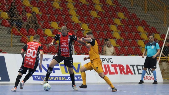 Vale vaga na final: Sorocaba e Joinville duelam pela semi da Liga Futsal