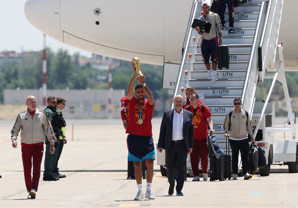 Espanha campe&atilde;o da Copa do Mundo desembarque &mdash; Foto: Reuters