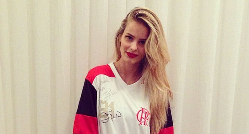 Yasmin Brunet é torcedora do Flamengo — Foto: Reprodução / Instagran