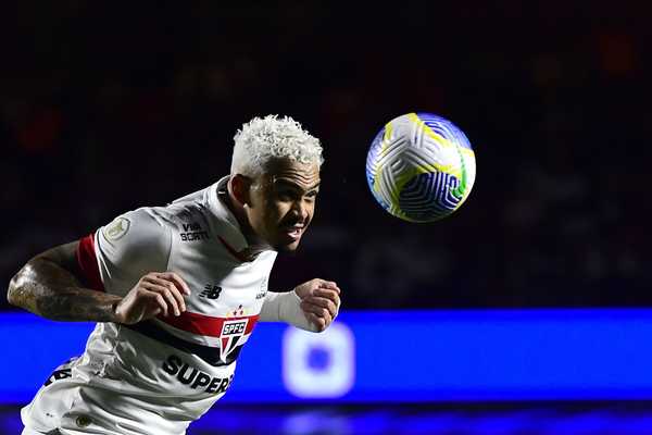 DE SAÍDA? Santos fez proposta por Luciano, do São Paulo