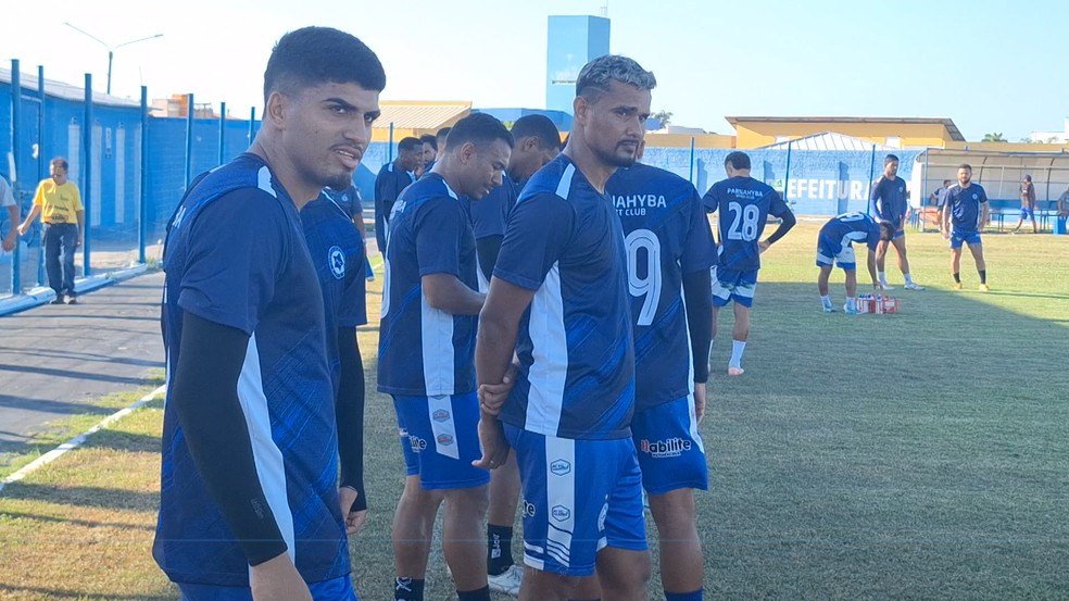 Treino do Parnahyba no estádio Pedro Alelaf