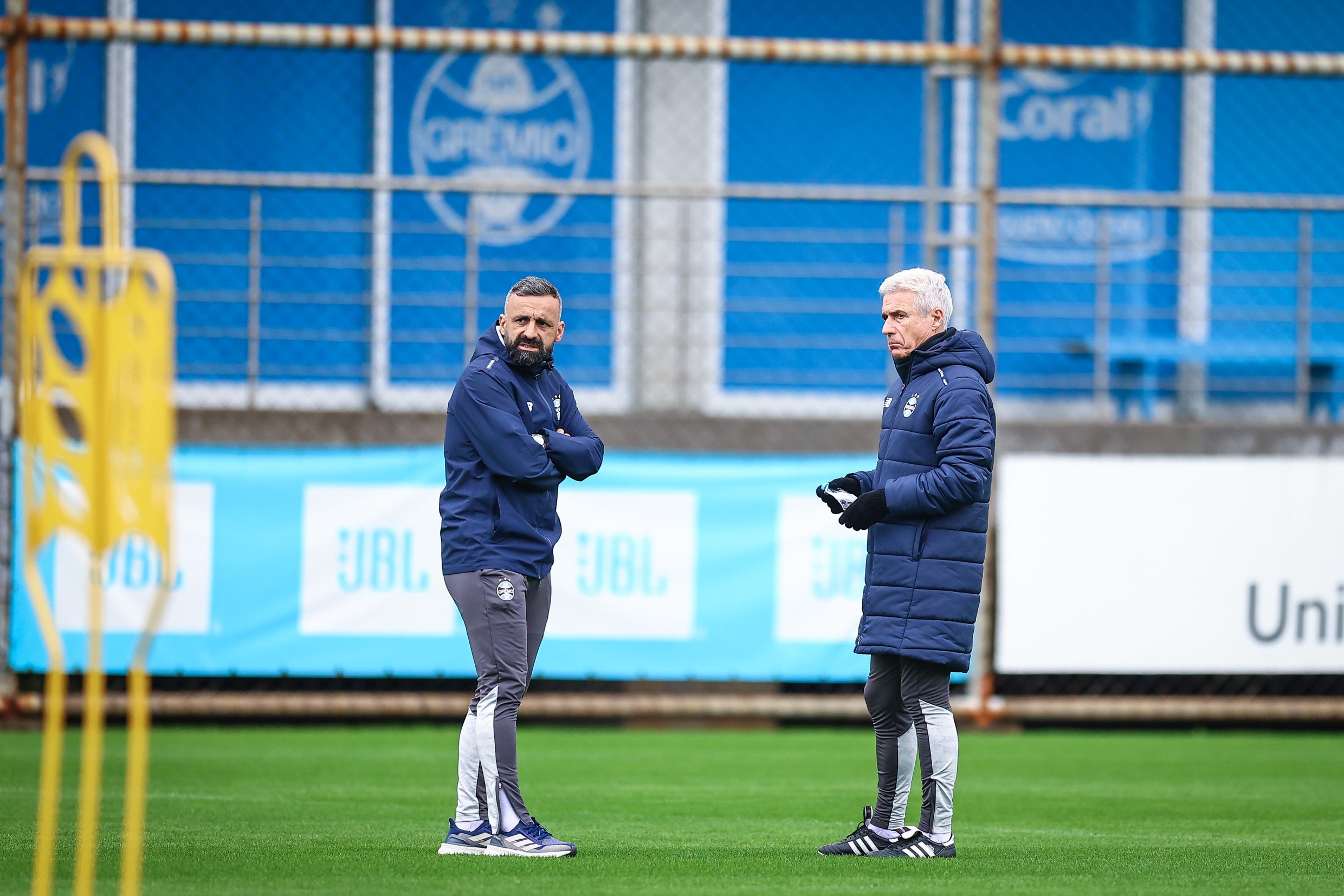 Braithwaite fica fora de amistoso do Grêmio contra o Cruzeiro