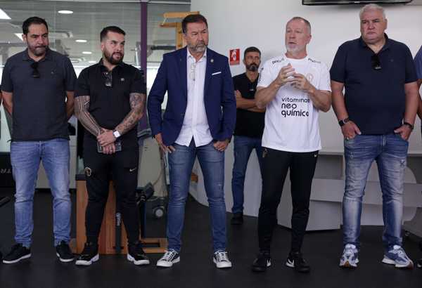 Entenda os próximos passos do Corinthians no mercado em busca de mais reforços para 2024