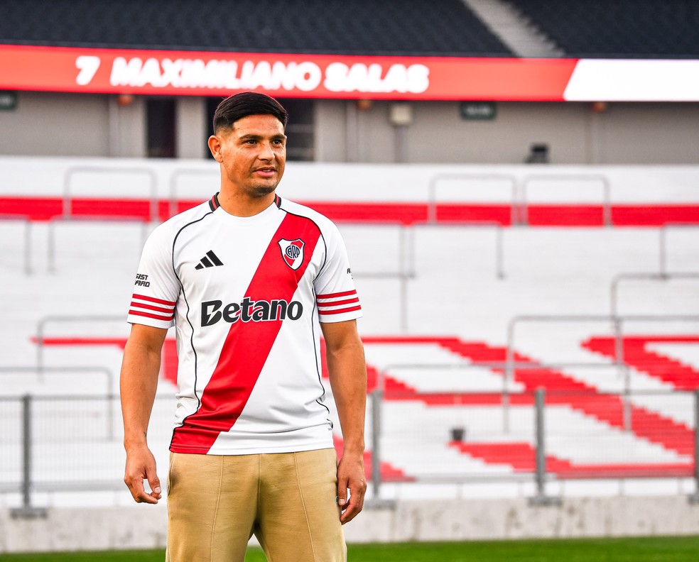 Maximiliano Salas é o novo reforço do River Plate — Foto: Divulgação/River Plate