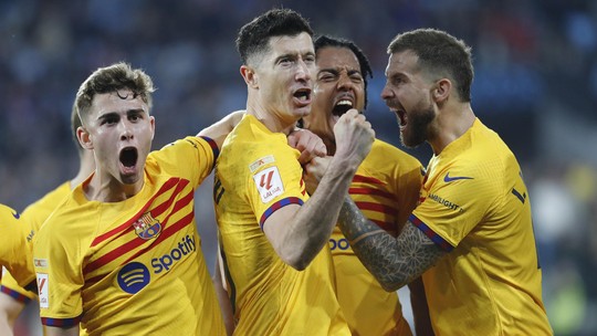 Lewandowski ultrapassa Henry e David Villa na artilharia do Barcelona