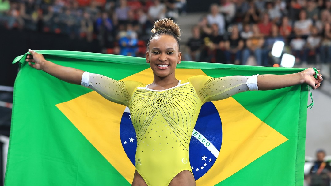 Rebeca Andrade supera Biles e é ouro na final do salto no Mundial de Ginástica  Artística