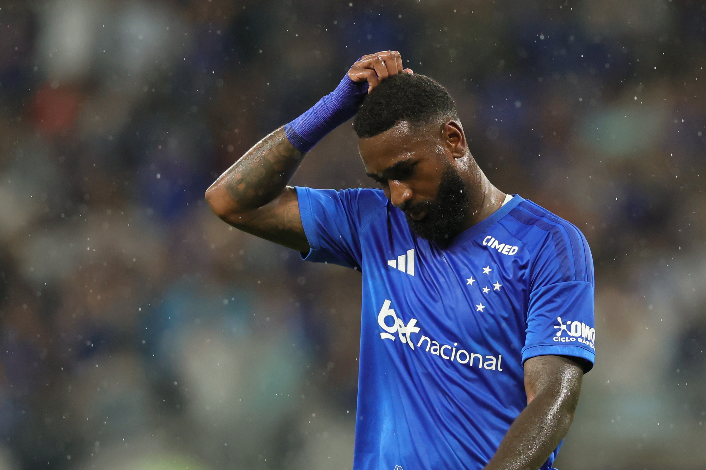 Gerson é Notificado em Ação Judicial de R$ 42 Milhões Relacionada ao Flamengo