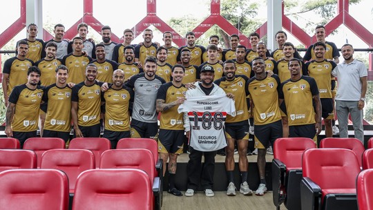 Luan revela sua luta contra o álcool e a depressão no São Paulo