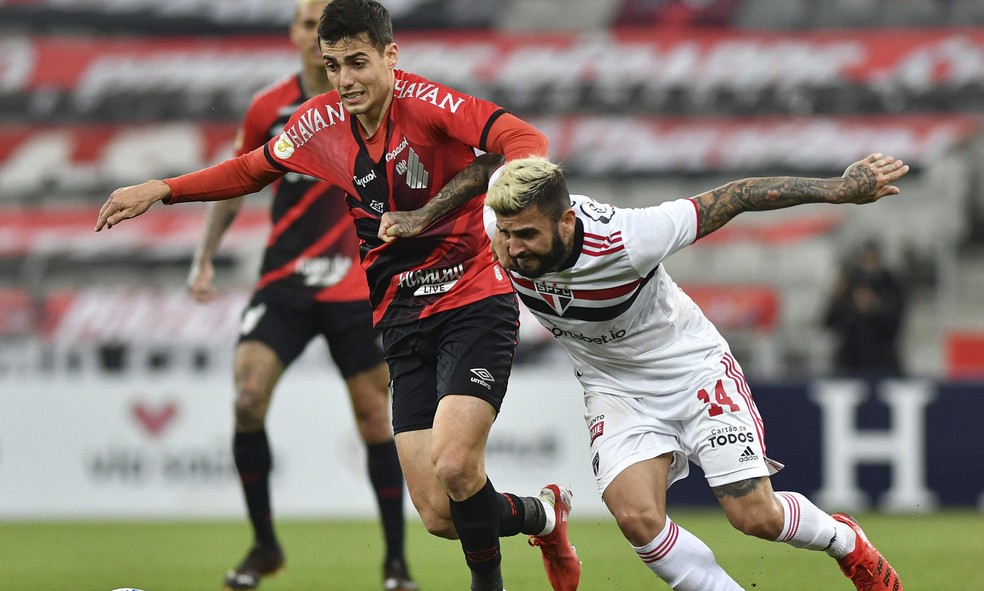 Corinthians chega a terceira pior sequência na temporada após