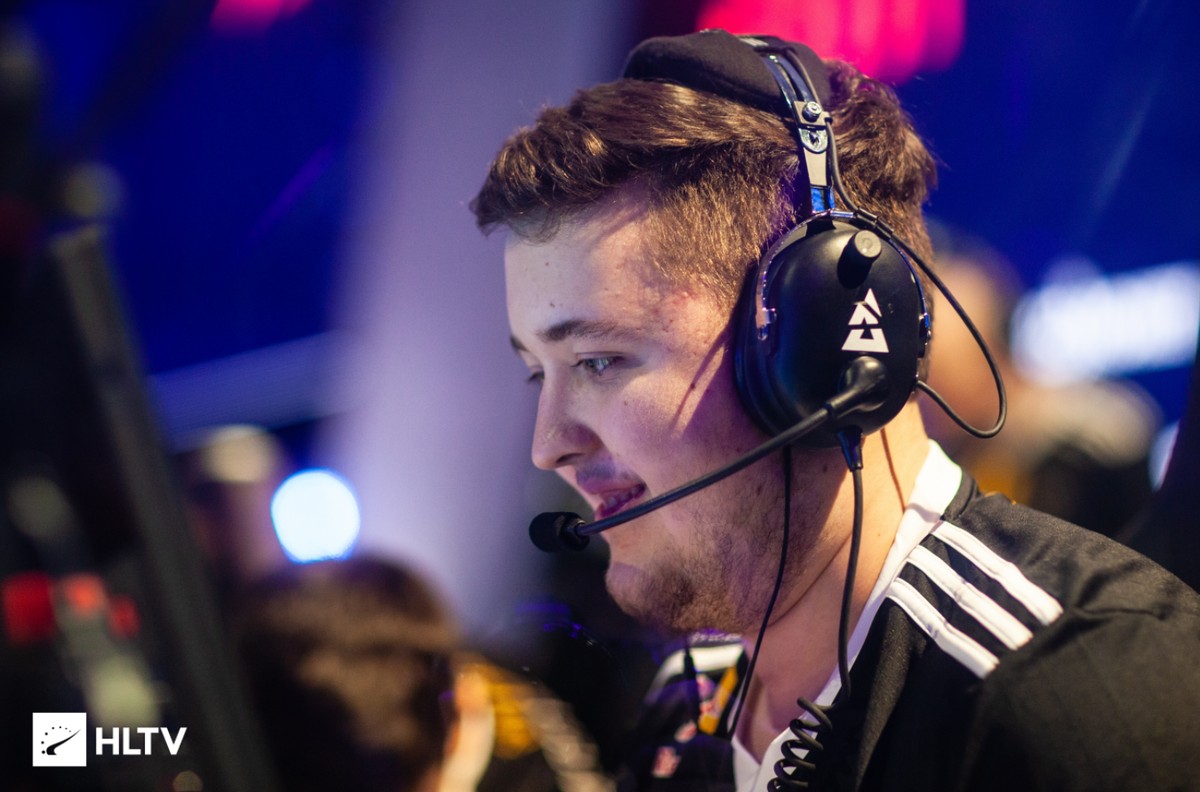 BLAST Global Final 2020: ZywOo lidera vitória da Vitaly contra Liquid ...